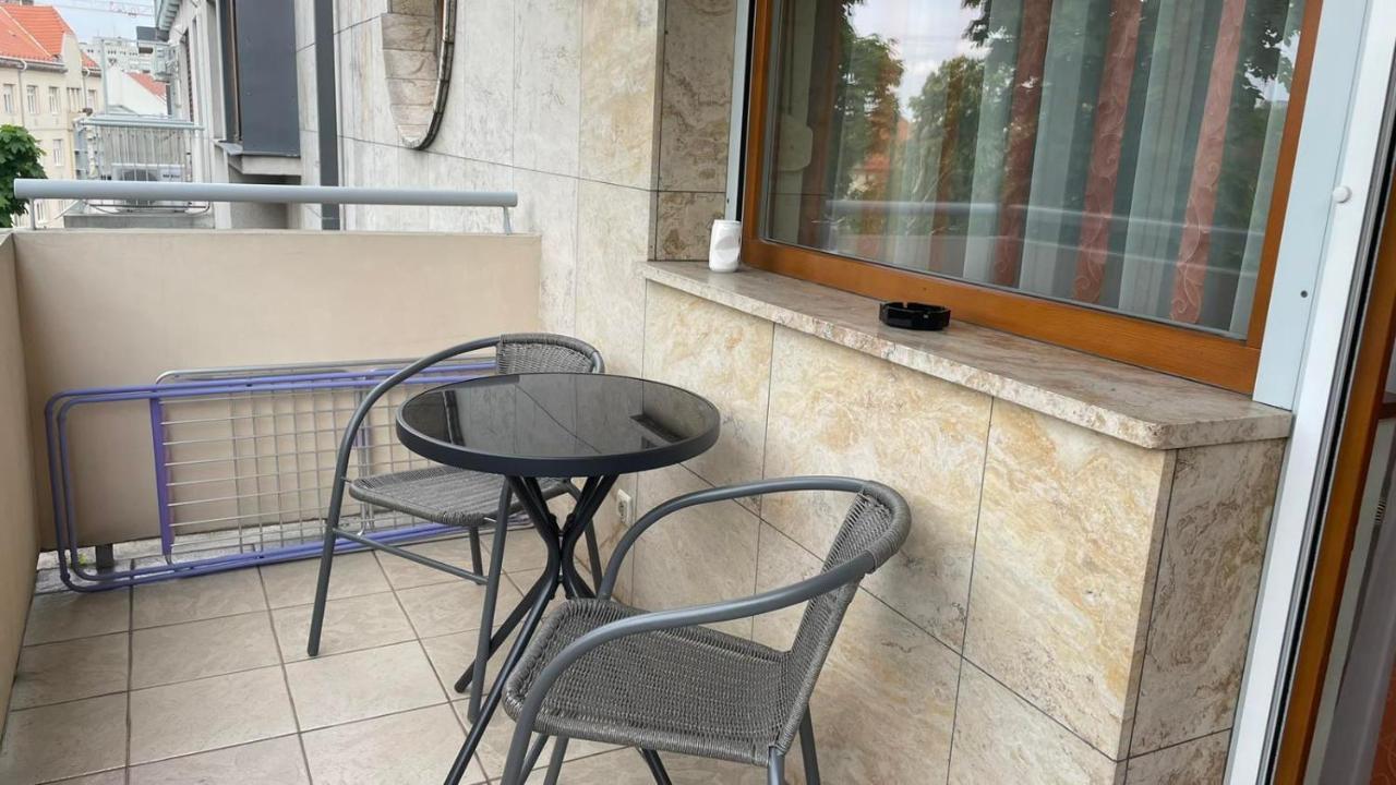 Kis-Celli Apartman Budapeszt Zewnętrze zdjęcie